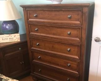King 4-post solid wood bedroom set - tall dresser
