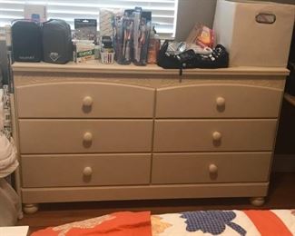 White 6-drawer dresser $75