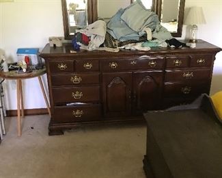 Beautiful Dresser (without the clothes)