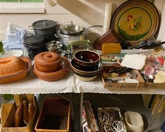 Pots and Pans, Clay Bakeware