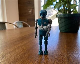 Star Wars Empire Strikes Back “2-1B” 1980, missing weapon