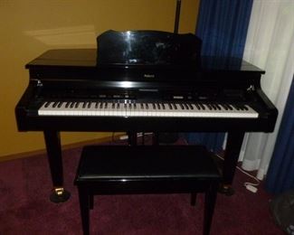 Roland Electronic Piano w/Bench..gorgeous!