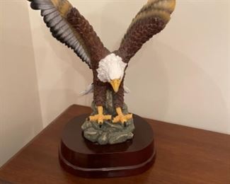 American eagle figure