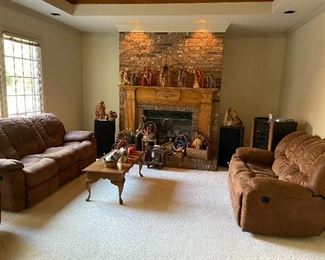 Family room shot with flex steel furniture 