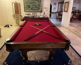 8 ft pool table
