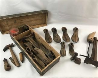 002 Antique Shoe Cobblers Tools 