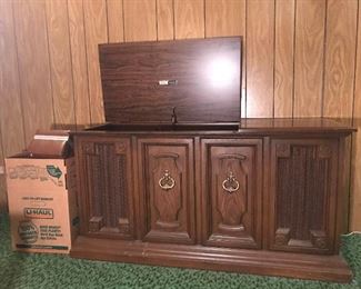Record Player Eight Track Console and Accessories