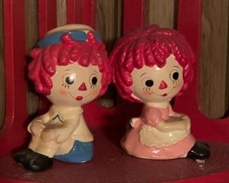 Small Raggedy Ann and Andy Figures