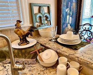Dishes, dinnerware, rooster