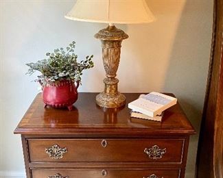 Drexel heritage covington Park two drawer chest/nightstand/console  table