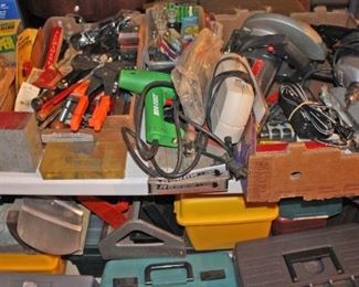 Nail Gun, Drill, Round Saw, Clamps, Nuts, Bolts, Grips, Tool Boxes, Sander
