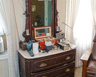 victorian marble topped dresser with mirror