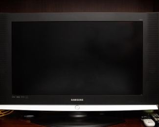 Samsung LN-S3241D 32" LCD HDTV