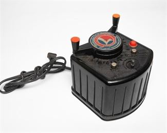 The Lionel Corporation Trainmaster Type KW Transformer 