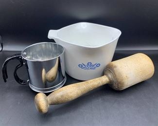 Vintage Lot of Corning Ware 4 c Liquid Measuring Cup, Sifter and Wood Pestle