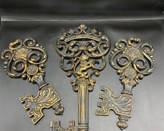 Set of 3 Decorative Keys