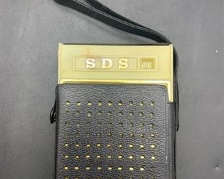 Vintage SDS Solid State Transistor Radio