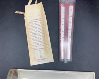 Vintage Dwyer Wind Meter w Instructions, Case
