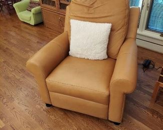 Leather electric  recliner 