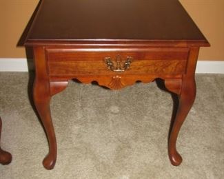#3 $35.00 -  Queen Anne style cherry end table - 22"x27"x22"h