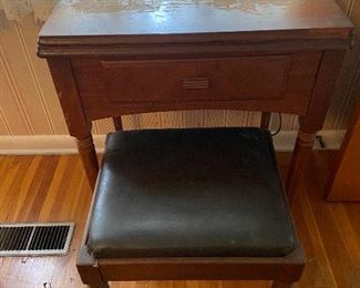 Singer sewing machine $100