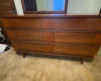 Dresser $250