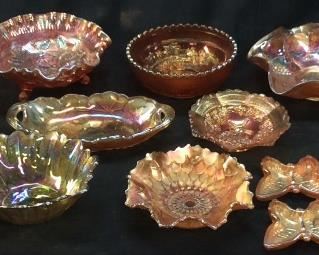 VINTAGE MARIGOLD ART GLASS