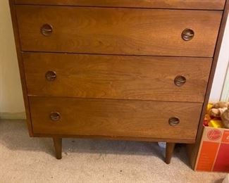 Vintage Mid Century Modern Distinctive Furniture by Stanley Dresser
Good condition. Some marks and scratches on the top and front.
3’ across x 18” deep x 41” tall
Must be able to move from upstairs (wide staircase) and load yourself.