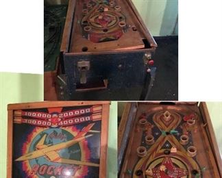 Bally’s ROCKET PINBALL MACHINE - Great Graphics, NonWorking - Project or Parts