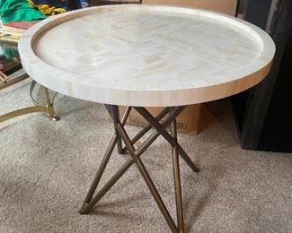 003lr Pier One Table