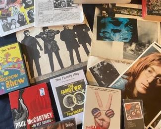 040lr Beatle Collectibles