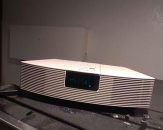 114k Bose Wave Radio And Remote