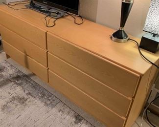 244 Scan Coll Denmark Dresser