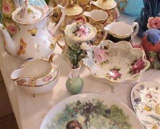 Lefton, Godinger, Nippon tea set. Knowles collector plates, Fitz & Floyd..
