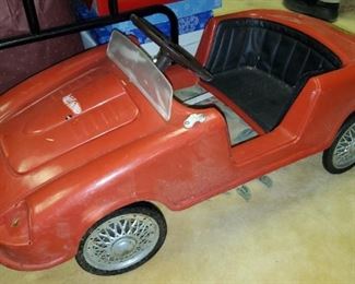 Pines 1968 Jaguar pedal car