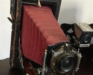 Antique No. 3A Folding Pocket Kodak Model #B-4 Improved 1901 Red Bellows Camera