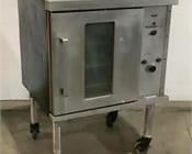 Located in: Chattanooga, TN
MFG Hobart
Model CN85K
Convection Oven
Size (WDH) 30"W x 26-3/4"D x 41-1/2"H
Unable To Test
**Sold as is Where is**