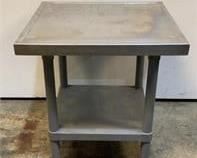 Located in: Chattanooga, TN
2'x2' Stainless Steel Equipment Stand
Size (WDH) 24-3/4"H
**Sold As Is Where Is**