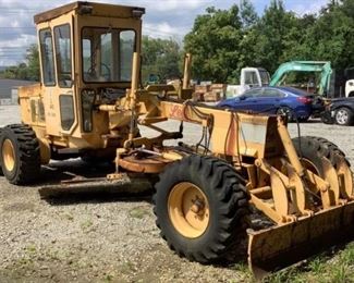 Located in: Chattanooga, TN
MFG Lee
Model G-440
Ser# 90-288
Grader
Does NOT Run Or Operate
Hours: 391
**Sold as is Where is**