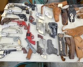 VARIOUS CAP PISTOLS AND HOLSTERS