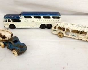 7IN CAST GREYHOUND TRUCKS