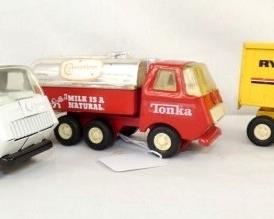 TONKA TRUCKS