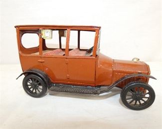 FORD 1915 TIN CAR