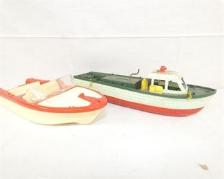 EARLY PLATIC BOATS
