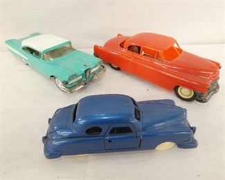 EARLY TOY PLASTIC CARS
