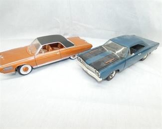 1:24 SCALE COLLECTOR CARS