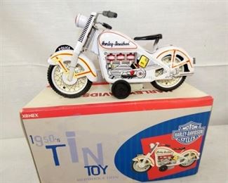 HARLEY DAVIDSON TIN MOTORCYCLE W/BOX