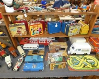 NUMEROUS TOYS TO BE SOLD! 