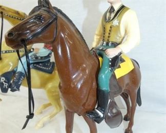 MARSHALL FIGURE W/ HORSE 