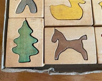 LOT #117 - $25 - Vintage Box of Children's Wooden Puzzle Blocks
